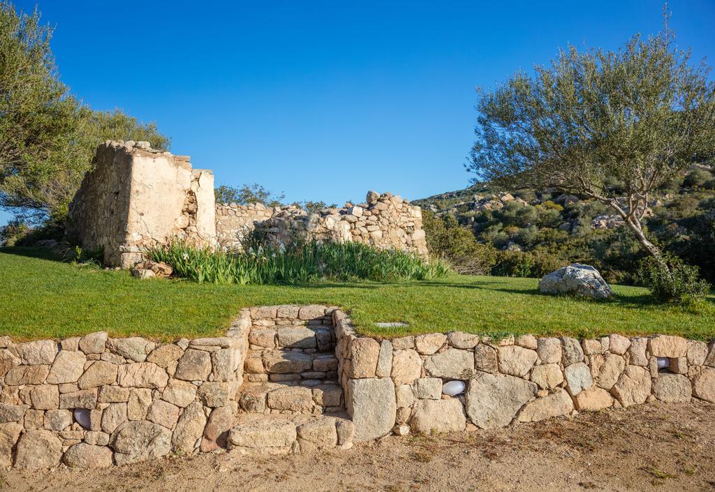 Вилла Agriturismo Cabu Abbas Ольбия Экстерьер фото