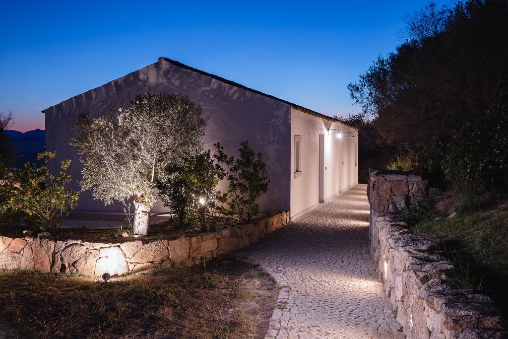 Вилла Agriturismo Cabu Abbas Ольбия Экстерьер фото